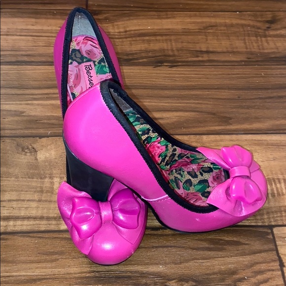 betseyville heels